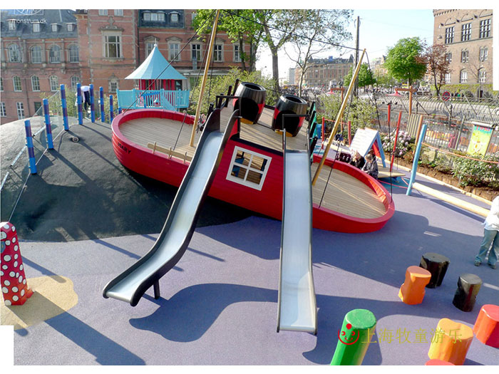 大型不銹鋼滑梯34